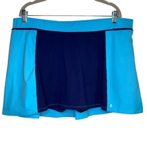 Boden Sport Women’s Golf Tennis Skort Size 18 XL Navy Blue Sky Blue Color Block